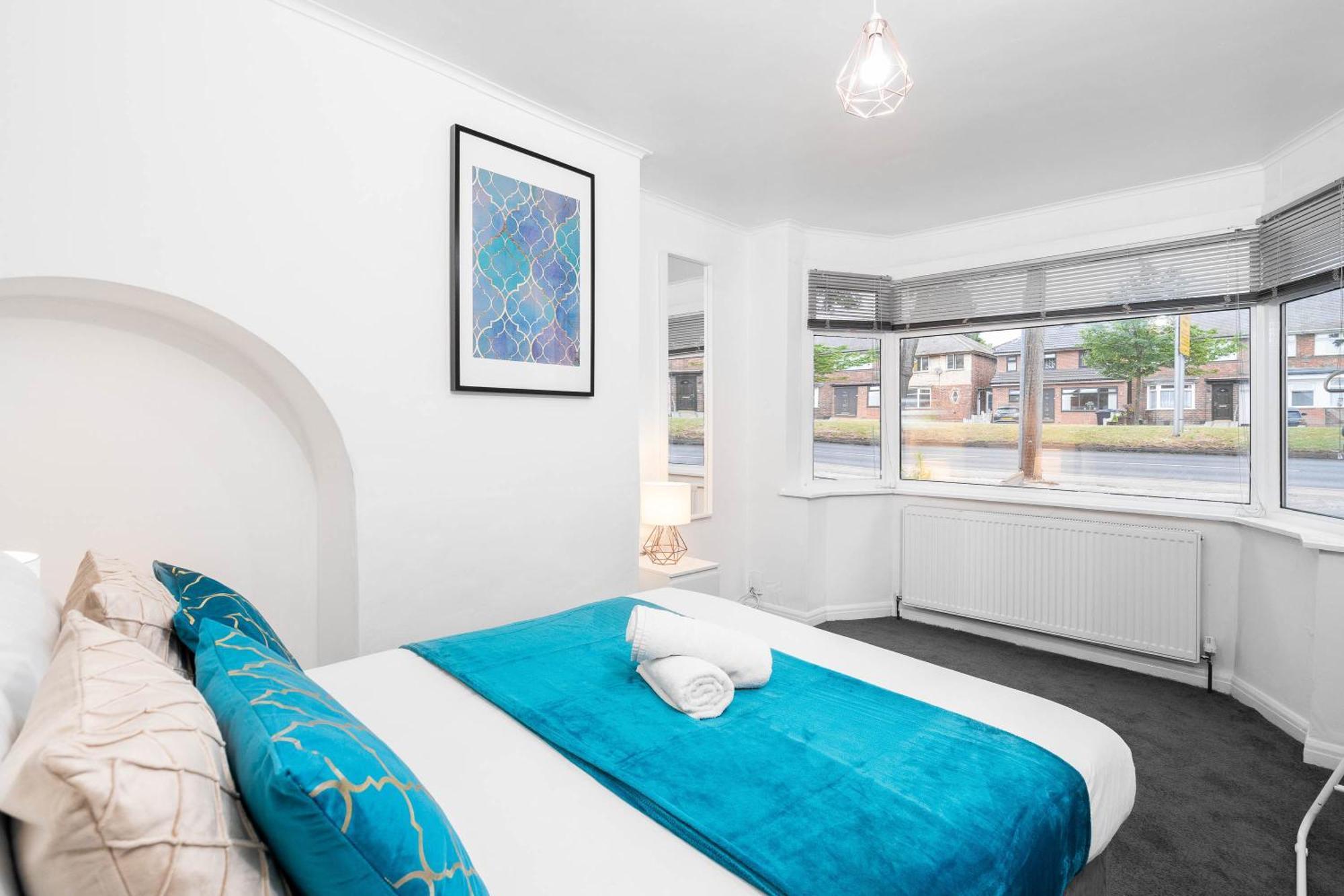 Holiday home 4 Bedroom House - Accommodates 7 - Garden - Parking - Netflix - Wifi - 559t Birmingham